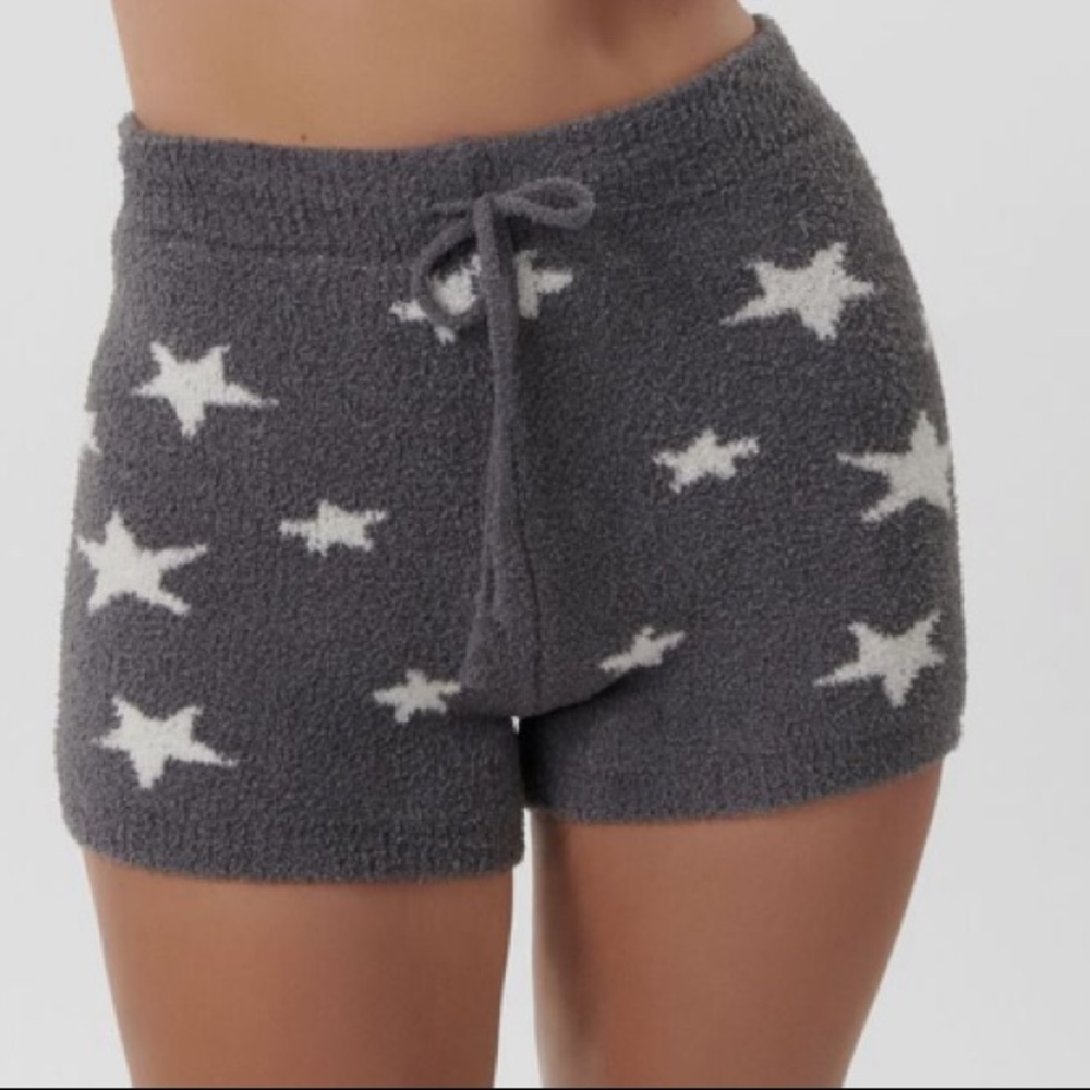 Garage plush shorts with stars